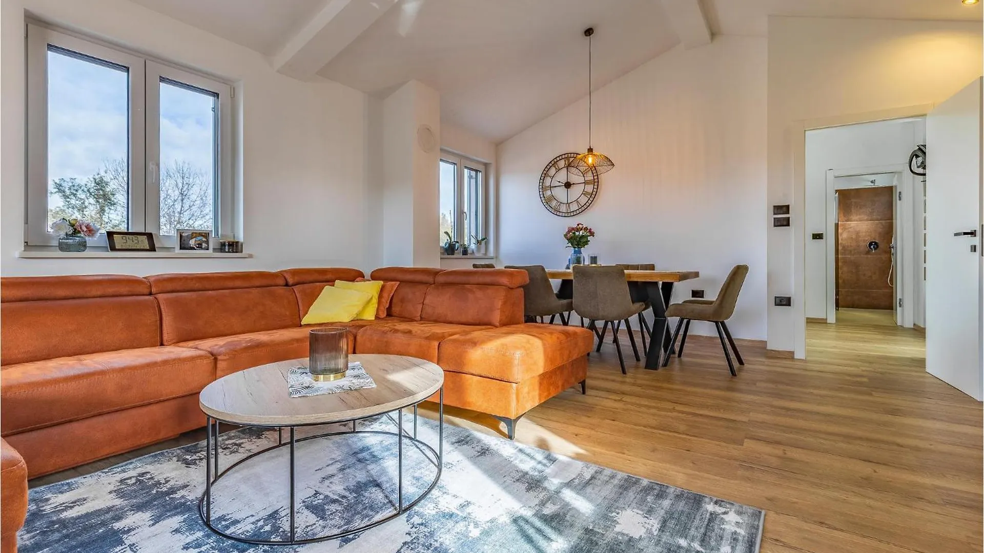 Beautiful Apartment In Labin With Wifi 0*, 라빈